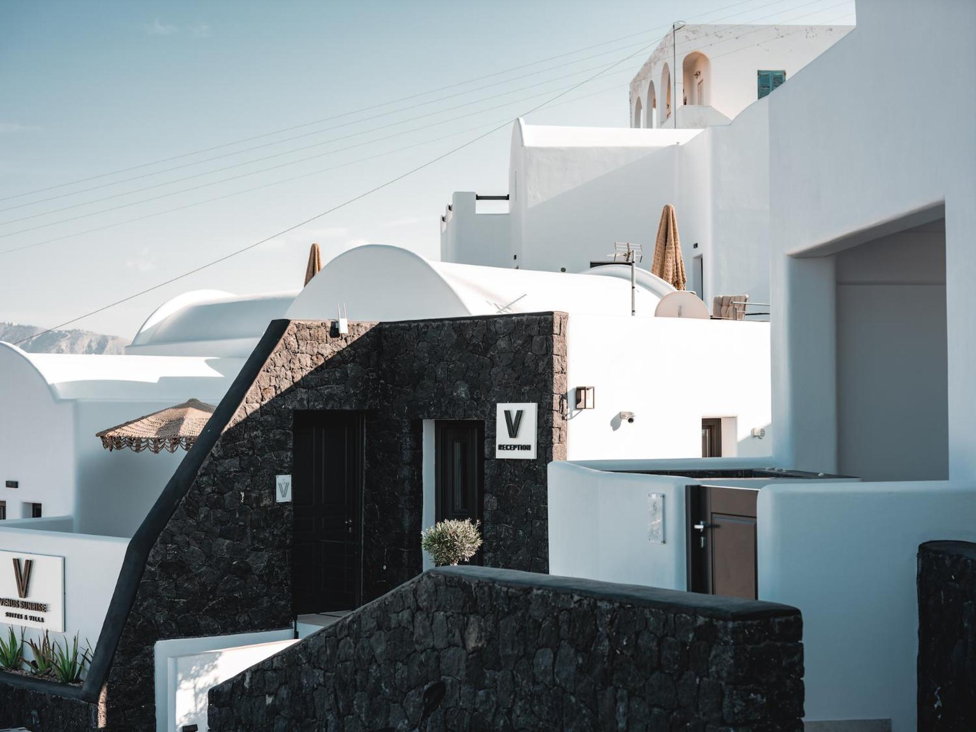 Venus Sunrise Suites & Villas Vourvoúlos Dış mekan fotoğraf