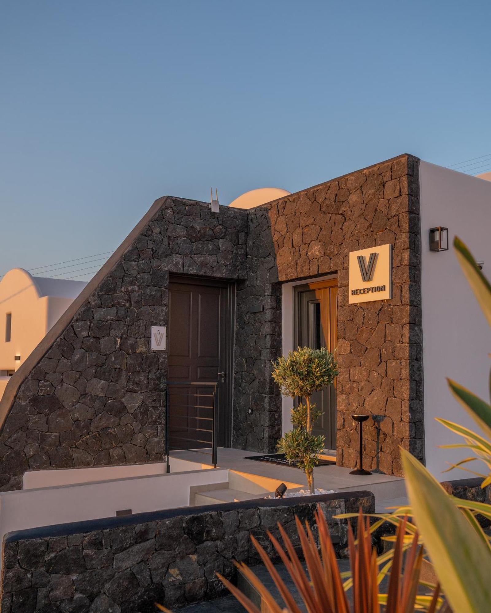 Venus Sunrise Suites & Villas Vourvoúlos Dış mekan fotoğraf
