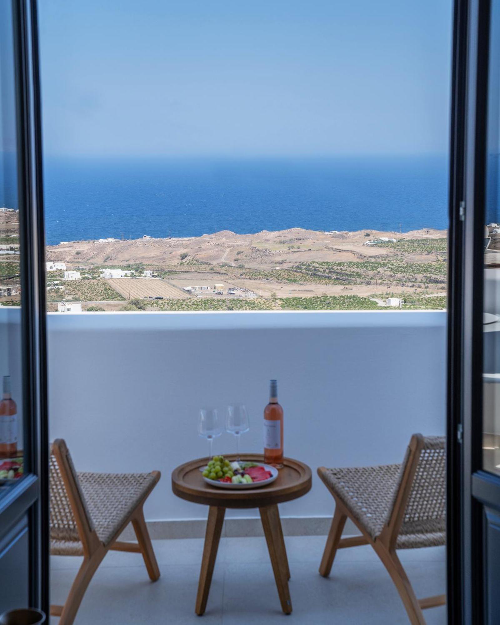 Venus Sunrise Suites & Villas Vourvoúlos Dış mekan fotoğraf