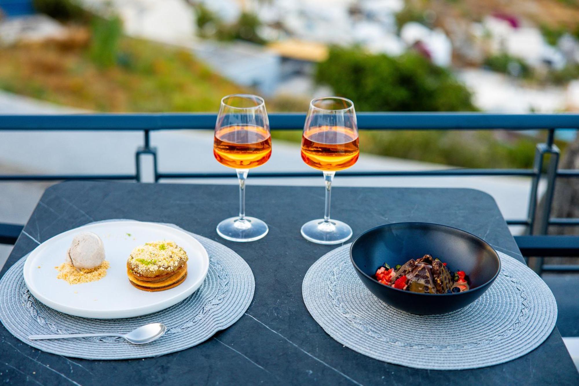 Venus Sunrise Suites & Villas Vourvoúlos Dış mekan fotoğraf
